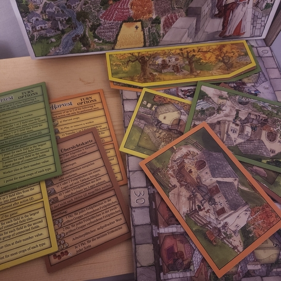 Key Harvest board game, complete, ages 10+ - Picture 4 of 8